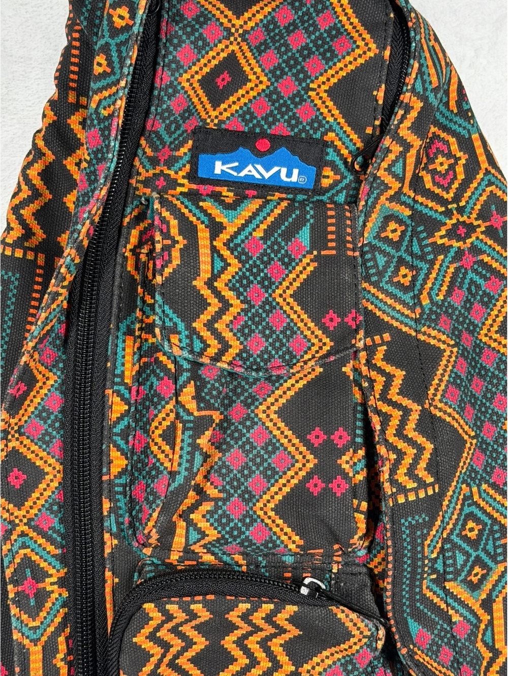 Kavu Rope Sling Bag with Colorful Aztec Pattern - Picture 2 of 3